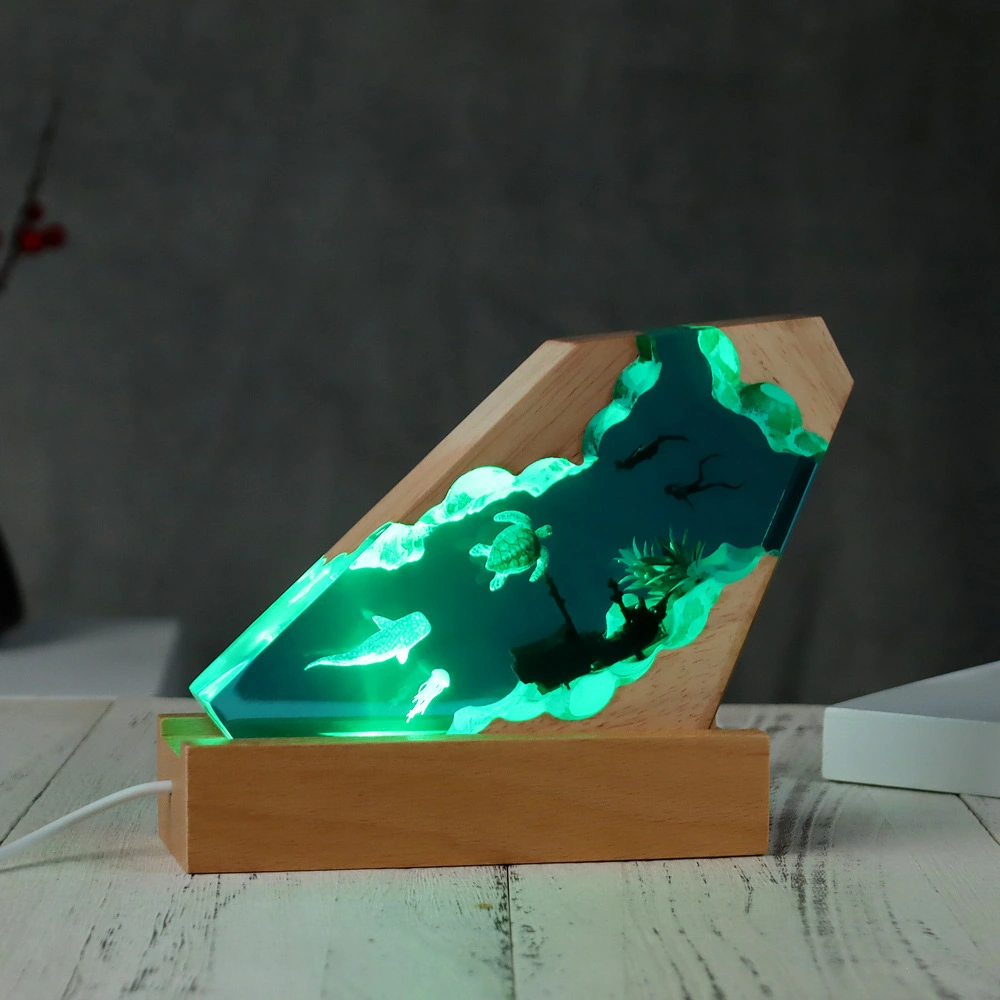 Cultural and Creative Trendy Play Exhibition Creative Ocean Resin Lamp Ornaments Micro Landscape Crystal Night Light  Export Temu Product Selection